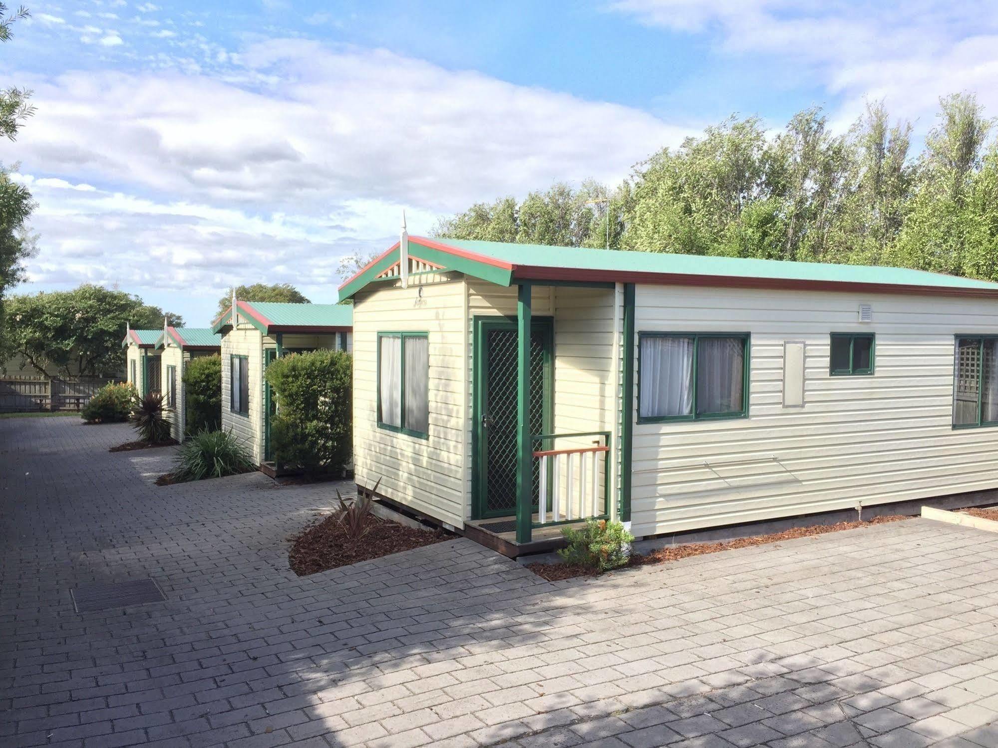 Inverloch Cabins & Apartments Exterior photo